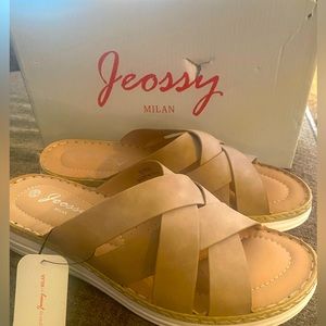 Jeossy Milan slip on sandals slides womens 9.5-NEW